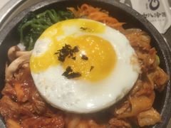 辣白菜五花肉石锅拌饭-七八冷面·延边朝鲜族美食(圣熙八号店)