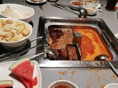 -海底捞火锅(海宁路店)