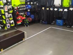 -迪卡侬(西三旗店)