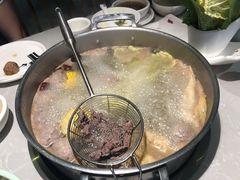 -俏牛哥鲜牛肉牛肆馆(重庆天地店)