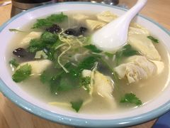 -小杨生煎(成山巴黎春天店)