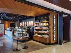 面包甜点陈列柜-星巴克(杭州嘉里中心4F店)