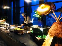 自助取餐区-唐拉雅秀酒店-西锦汇空中BBQ·思创餐厅