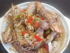 -三妹小龙虾·黄油蟹(华侨城总店)