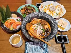 睡猫的牛奶-鱼跃料理(步步高店)