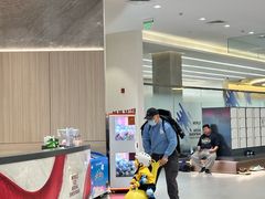 -冰纷万象滑冰场(沈阳万象城店)