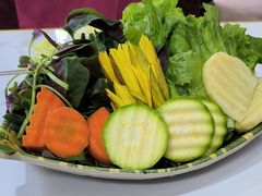 -原林野山菌火锅·炒菌(关上野生菌一条街店)