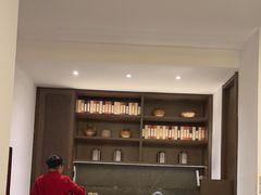 -梅花香里大酒店(郁金香路店)