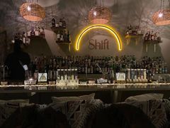 -Shift cocktail bar鸡尾酒吧