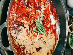 -四小区火锅·巷子里的重庆火锅(花照壁店)