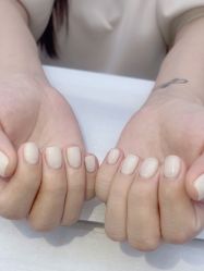 -赢韵美甲美睫瑞士净斑中心