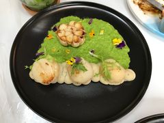 香煎加拿大野生带子佐豌豆泥-吃饼人西餐(南开店)