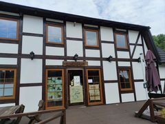 -金山农民画村-枫泾波兰倒置屋