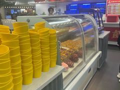 -四囍码头海鲜烧烤自助火锅(外滩南京东路悦荟广场店)