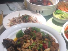 -梁家大院•农家菜(昆山会展中心店)