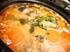 贵人酸汤鱼-苹果树下艺术餐厅(通州店)