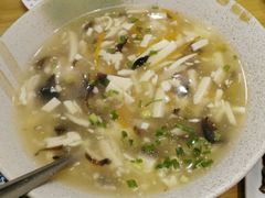 -乌镇那一年小院主题餐厅(甘泉西路店)