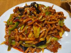 鱼香肉丝-方城小吃店