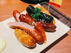 香肠拼盘-CRAZYONES西班牙海鲜饭(上海美罗城店)