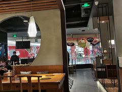 -呷哺呷哺(松北万象汇店)