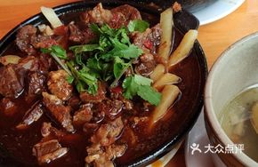 Pot Sichuan Pepper Blood Duck and Intestines