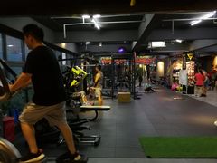 器械区-SuperSix私教健身连锁(猛追湾店)