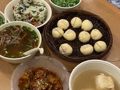 -佬钱湾仔(衣裳街店)