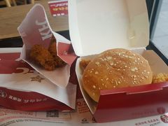-肯德基(常熟万达店)