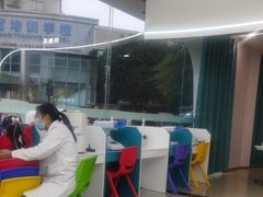 -荣视医眼镜(老车站店)