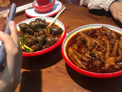 -老闵田螺馆·南昌市井菜·特色小吃(总店)