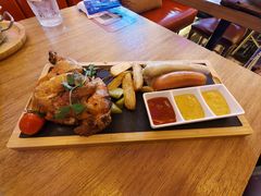 -甲丁坊·德餐·酒吧(五棵松华熙店)