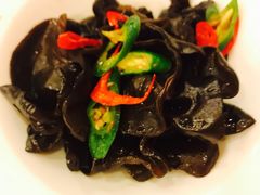 -山明水秀大饭店