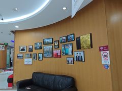 -雅悦齿科(顾村公园店)