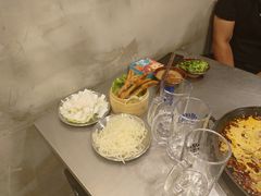 -鹿鸣山草本茶香火锅(园西路店)