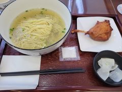 -百年老字号·观振兴蟹黄面·三虾面·苏式面(观前街富仁坊巷店)