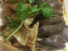 -乌文新澄海卤鹅店