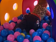 -红黄蓝成长中心(公益西桥校区)