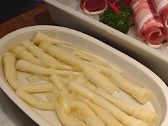 -尚尚仙·酸汤猪手·猪肚鸡火锅(华联万柳购物中心店)