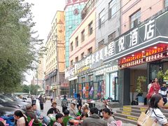 -尕胡才炕锅烤羊肉馆(八一路店)