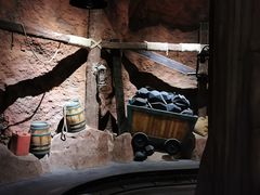 -蓝精灵乐园·世茂精灵之城主题乐园