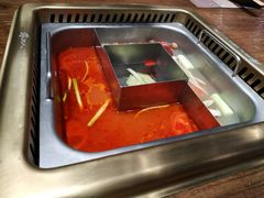 -东巴人鱼豆花火锅(幸福街店)