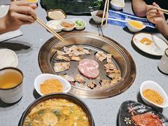 -金迈圆烤肉餐厅(维多利店)
