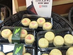 -家乐福(古北店)
