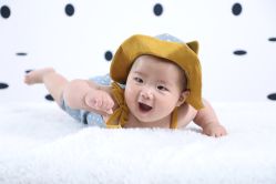 -哈尼Honey baby 儿童摄影(立丰国际公寓店)