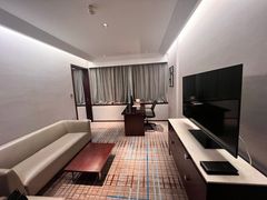 -上海龙之梦万丽酒店