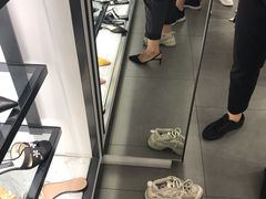 -CHARLES&KEITH(北京apm店)