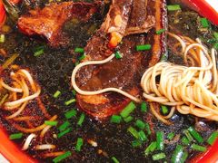 -小龙大肉面馆
