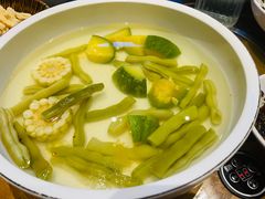 -黔蘑菇四季餐厅(观山湖店)