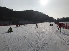 -大别山南武当滑雪场