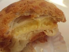 菠萝油-皇后饼店(财富广场店)